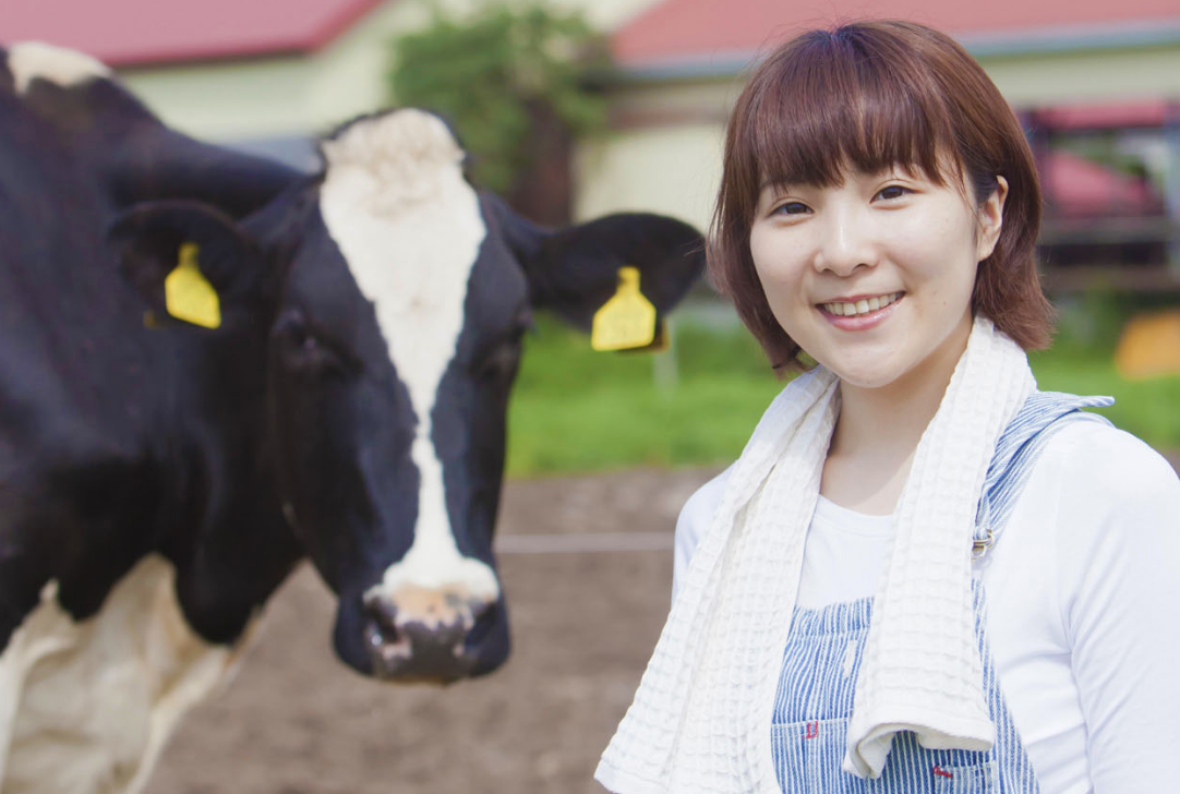 酪農で働く女性